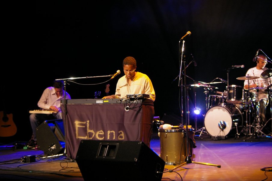 Concert Ebena a Lisses - Musi K Lisses 024.jpg